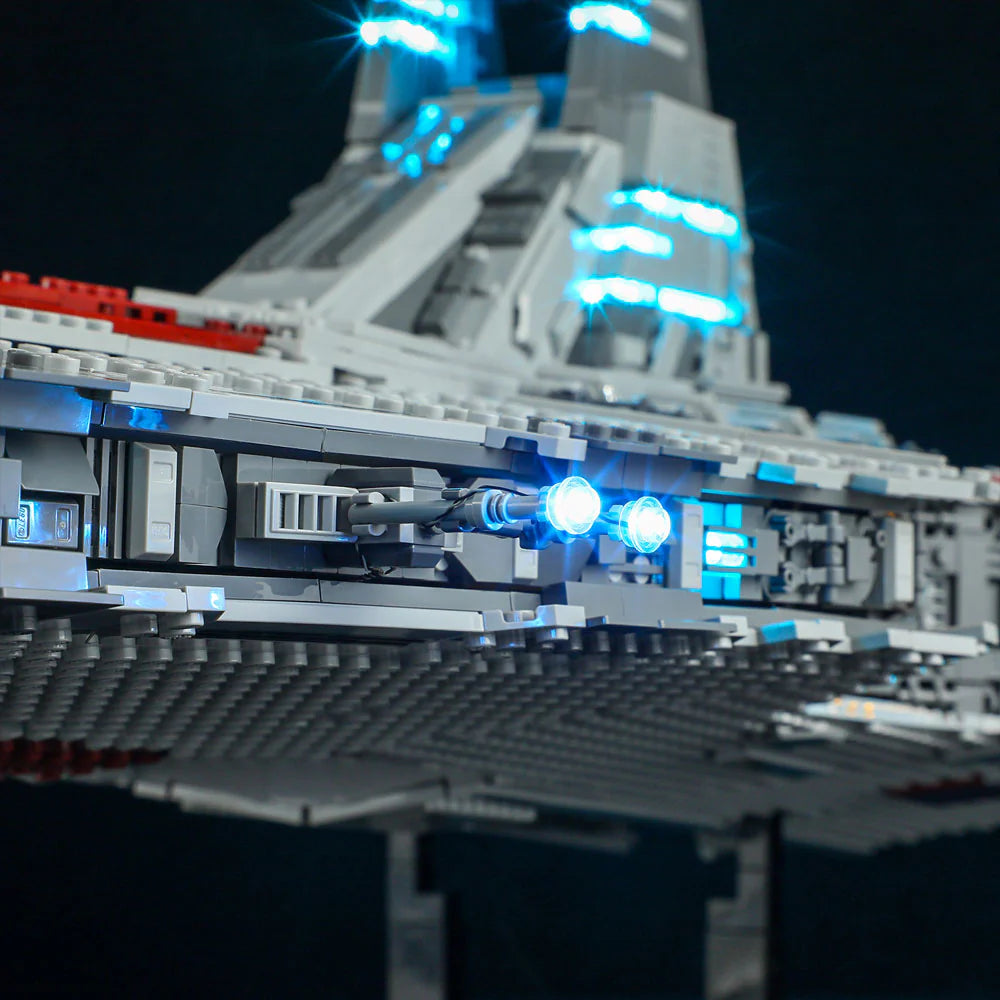 UCS Vena Light Kit